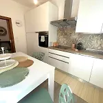 Queen Danila * Benátky