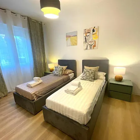 Queen Danila * Mestre